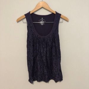 NEW New York & Company Lace Blouse Scoop Neck Sleeveless Pullover Tank Purple XS